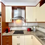 Holibai, Chulina, Vacaciones Familiares En Baiona, Espacio, Piscina Y Playa A Un Paseo