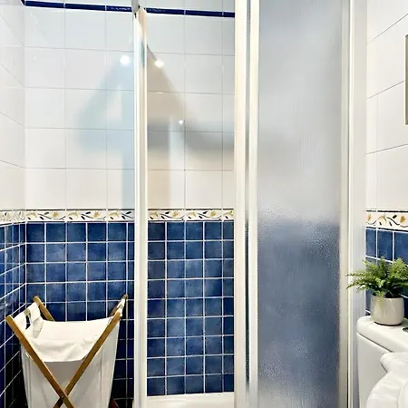 Holibai, Chulina, Vacaciones Familiares En Baiona, Espacio, Piscina Y Playa A Un Paseo